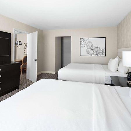 Doubletree Suites By Hilton Charlotte/Southpark Exterior photo