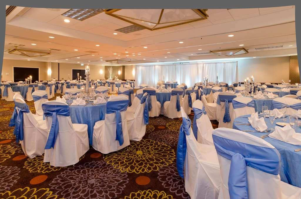 Doubletree Suites By Hilton Charlotte/Southpark Facilities photo