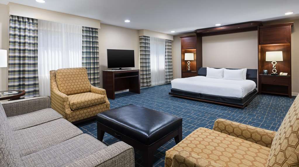 Doubletree Suites By Hilton Charlotte/Southpark Room photo